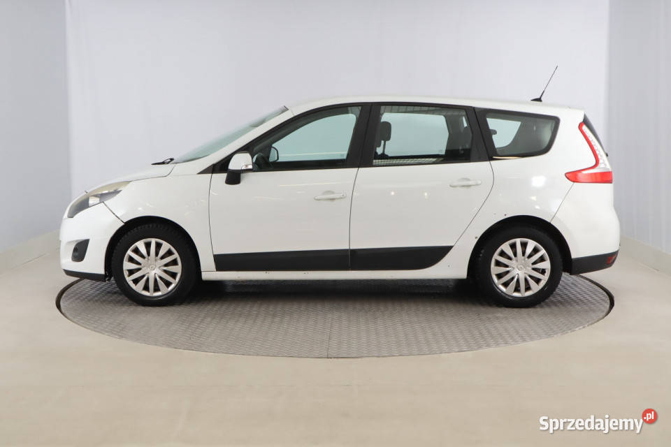 Renault Grand Scenic 16 16V Rok produkcji 2010