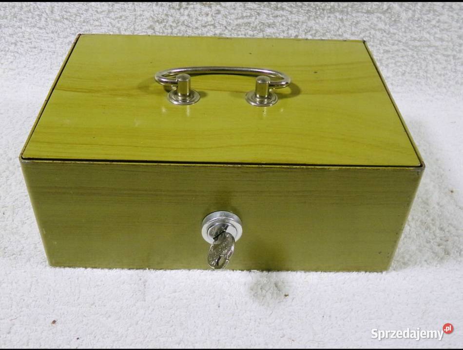 Niemiecka Kasetka Sejf prod DDR kujawsko-pomorskie