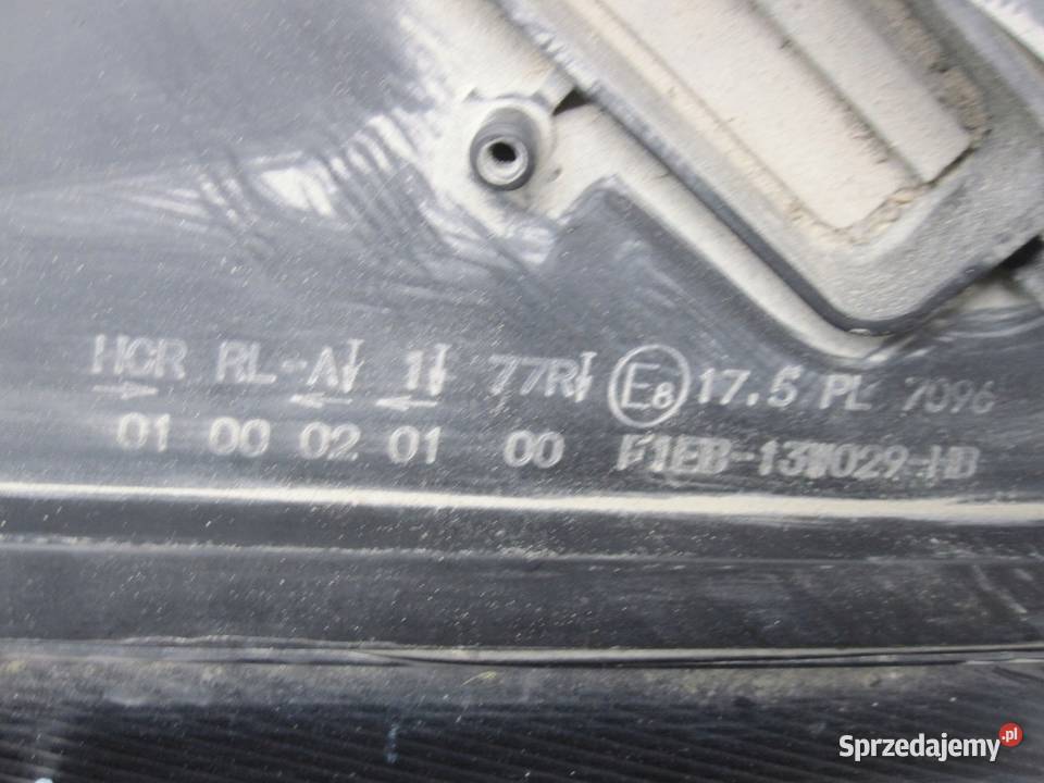 FORD FOCUS MK3 III LIFT 13r lampa prawa przód osobowe Motoryzacja Kielce