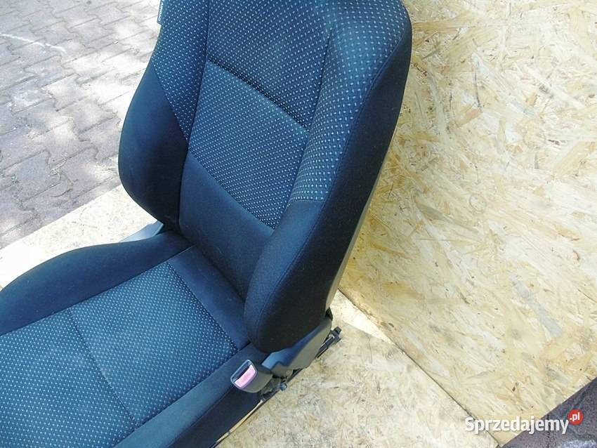 FOTEL PASAŻERA PRAWY PRZÓD HYUNDAI I30 I 2010 HB śląskie Sosnowiec