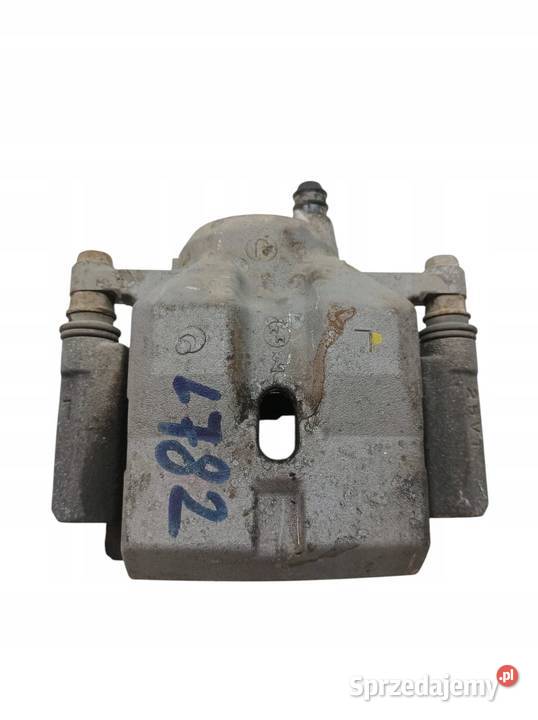 ZACISK HAMULCOWY LEWY PRZÓD 18 PLUGIN XW50