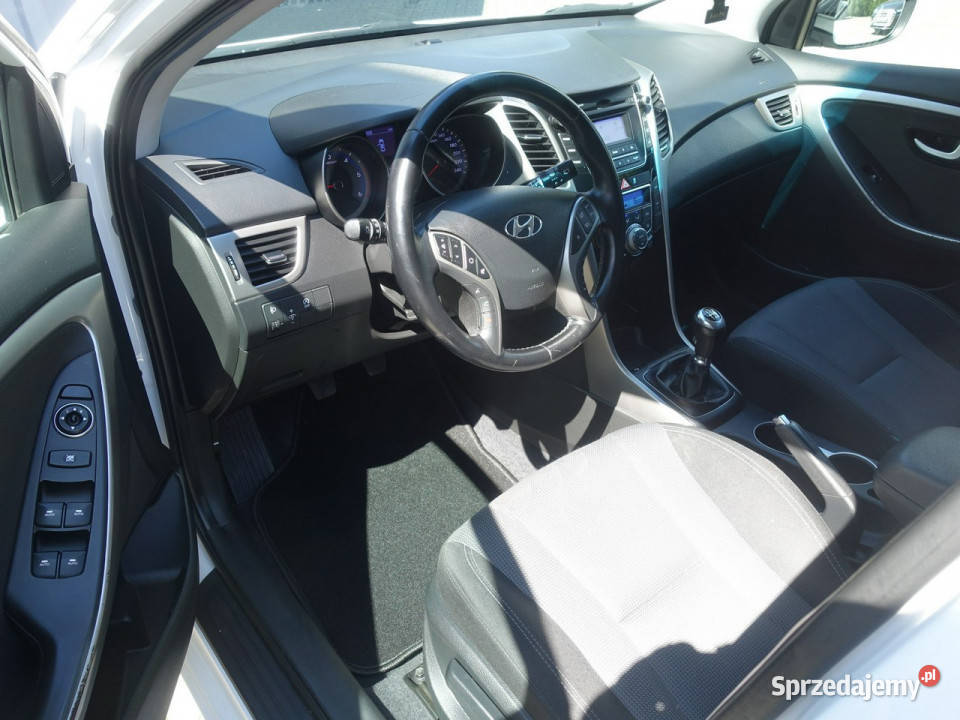 Hyundai i30 16D Klimatronik Led Alu rej2016 centralny zamek śląskie Częstochowa