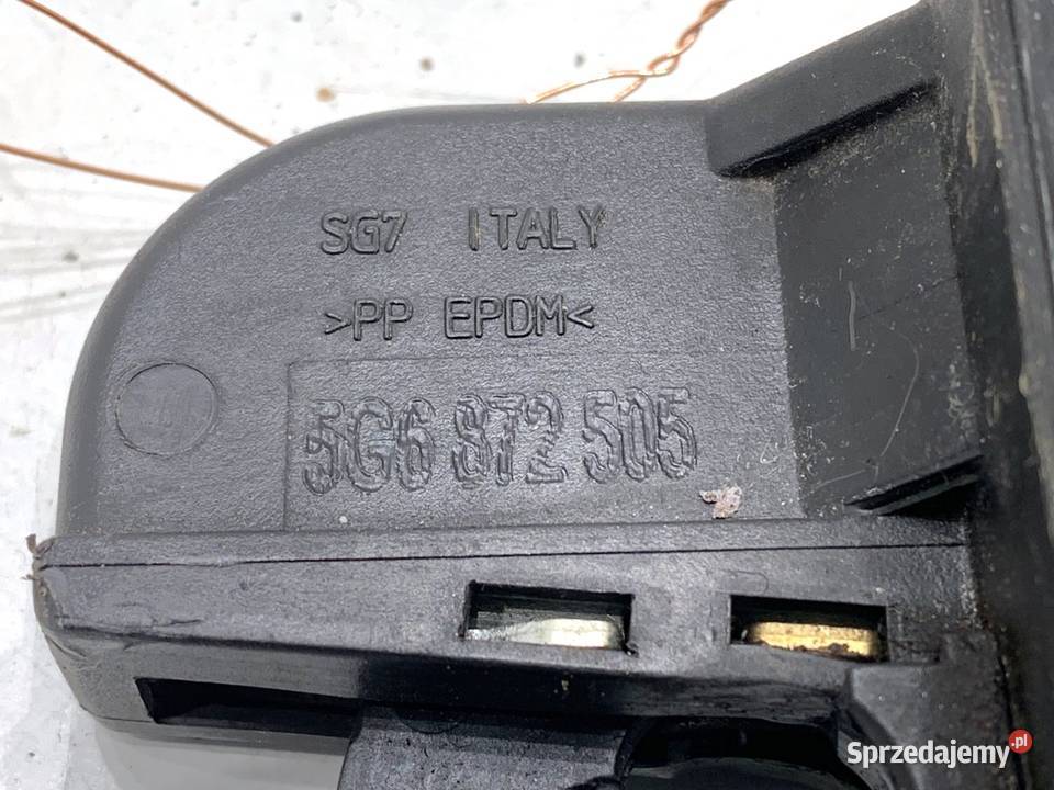 ZAMEK KLAPY TYŁ VW GOLF VII Hatchback 5G6872505