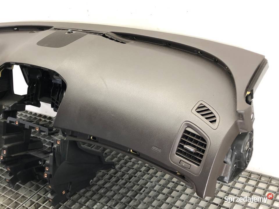 KOKPIT OPEL INSIGNIA A Hatchback 0817 KONSOLA