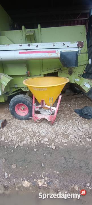 Rozsiewacz lejek 300l strumyk Czubrowice
