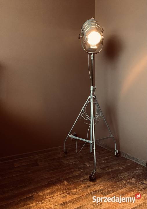 Zabytek lampa teatralna PRL Vintage zestaw 1963r Poznań
