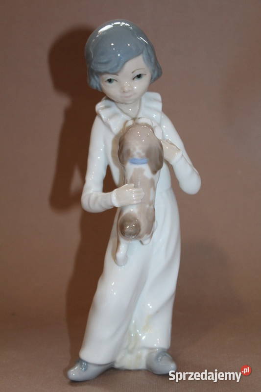Figurka chłopiec z psem Casades 374 FiaF Porcelana i szkło zachodniopomorskie