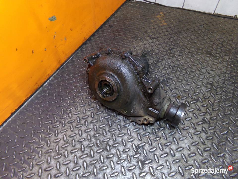 RANGE ROVER L322 44 V8 05r 286 most dyfer przod Suków