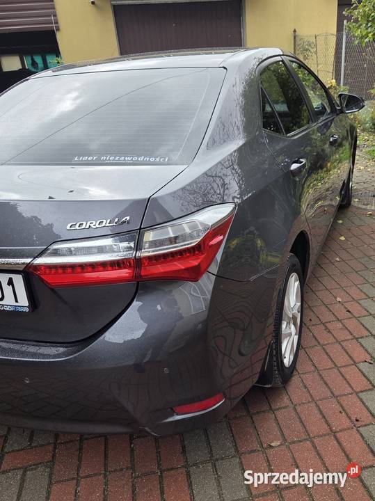 Toyota Corolla 16 201819r w orginale serwisowane Łódź sprzedam