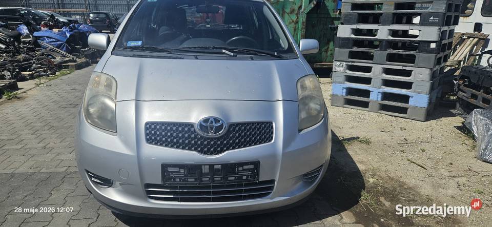 Zderzak przedni przód Toyota Yaris II przedlift lubuskie Słońsk