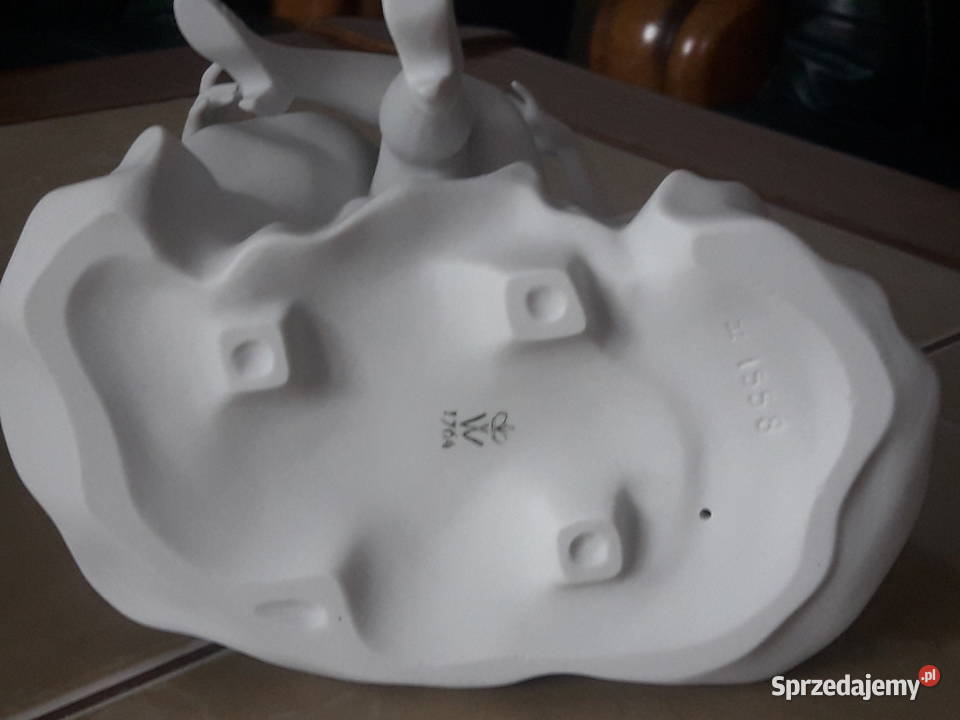 Figurka porcelanowa Dama w krynolinie Wallendorf Porcelana i szkło Janów Lubelski sprzedam