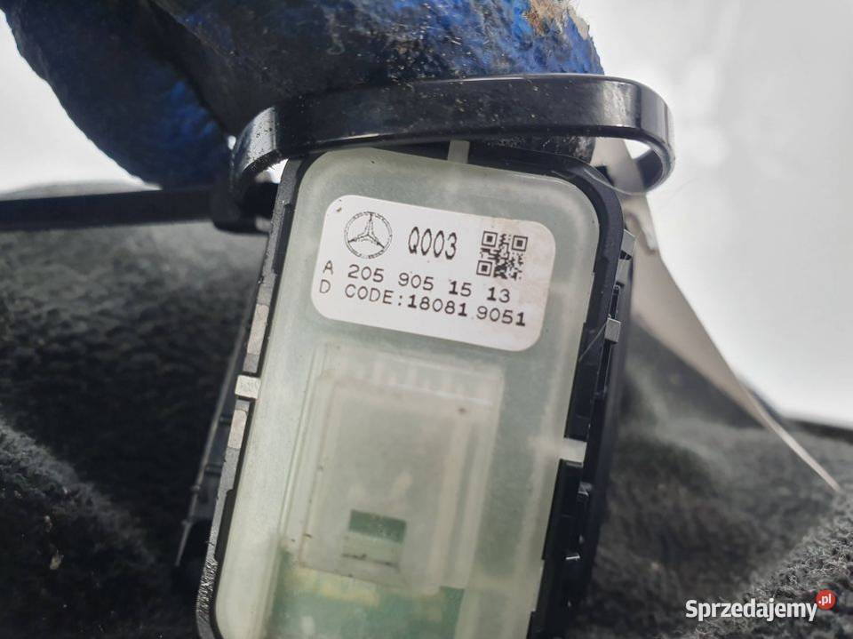 PRZYCISK MERCEDES C W205 4MATIC A2059051513 Lipno