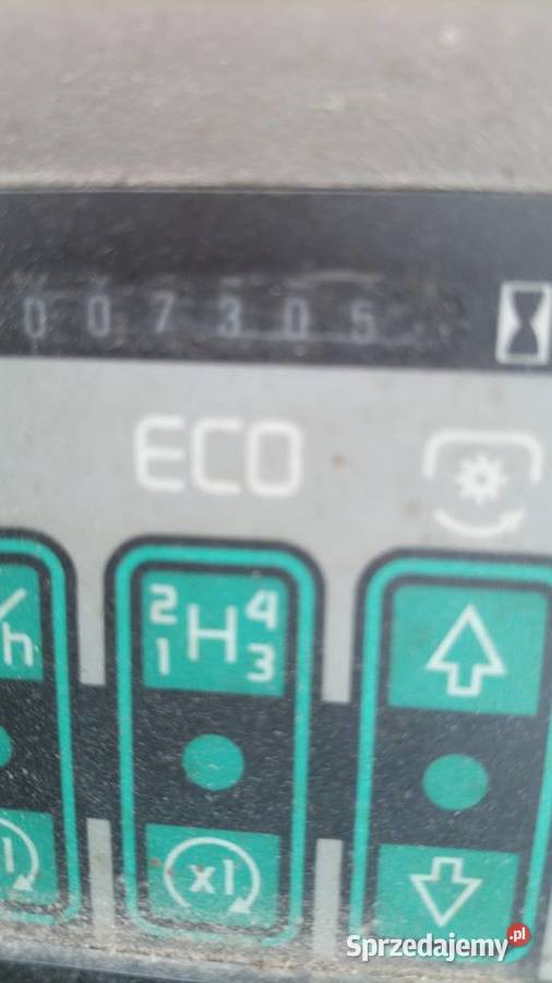 Ciągnik Renault Siemień