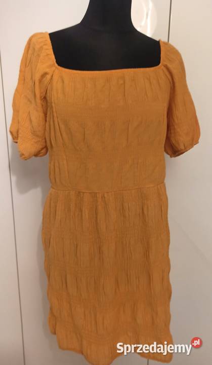 letnia sukienka w kolorze musztardowym śląskie Częstochowa