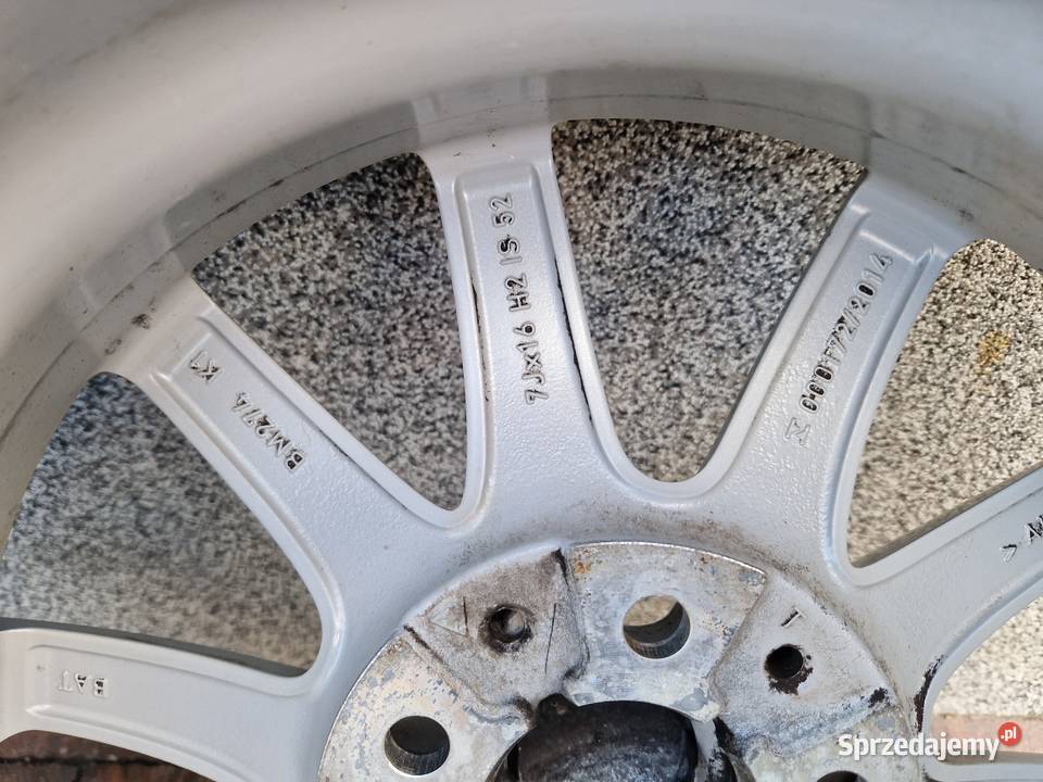 Felgi Koła BMW Seria F F43 F45 16 5x112 ET52 Pińczów