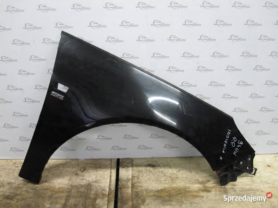 OPEL INSIGNIA A I 10r błotnik prawy przód