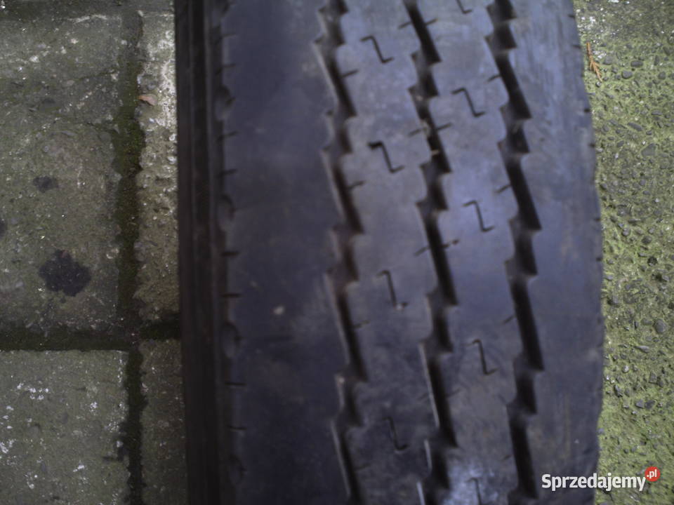 opony pirelli 8R x175 przyczepa wóz maszyna Limanowa