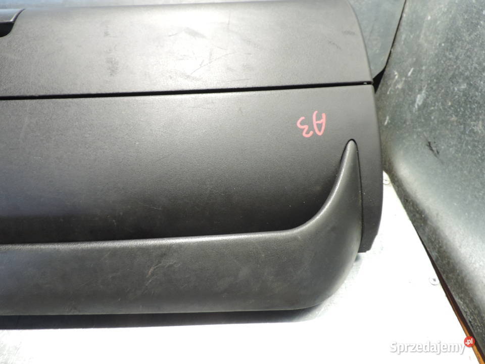 SCHOWEK PASAŻERA AUDI A3 8L FL Schowki, półki Nowy Sącz