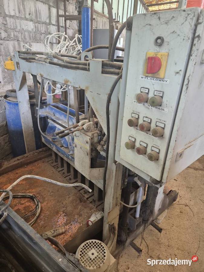 Wibroprasa krocząca WBRK1 Pińczów