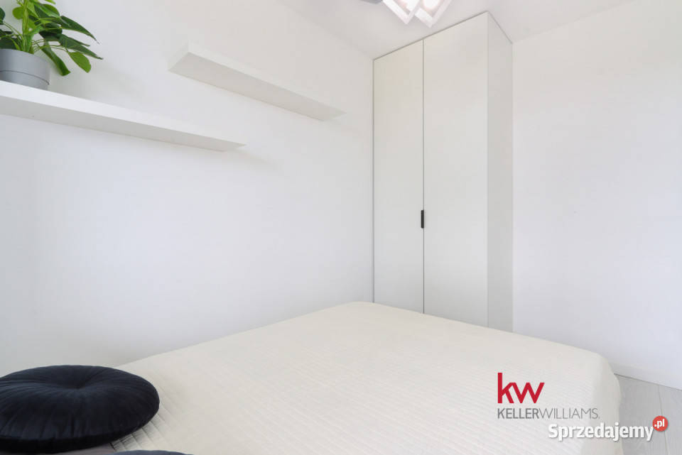 sprzedaży mieszkania Poznań 2718m2 2 pokoje parter