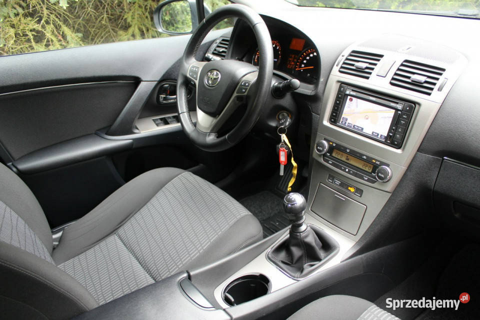 Toyota Avensis 147 Benzyna Przebieg 96 Sedan III Rok produkcji 2011 dolnośląskie Lubań