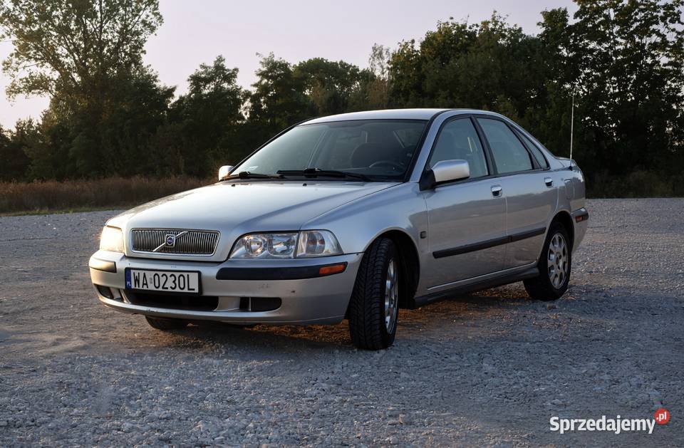 Volvo S40 I 18 z 2002 roku w automacie dziadku sprzedam