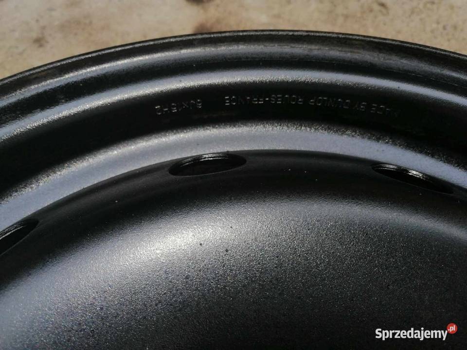 Sprzedam felgi stalowe renault R 15 4x100 Średnica 15" Przemyśl sprzedam