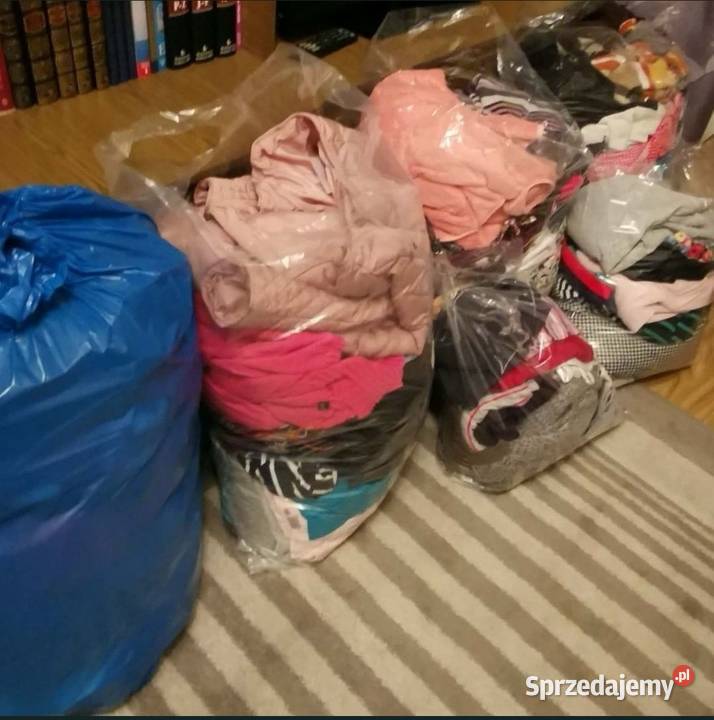 duże worki z różnymi ciuchami S L Zgorzelec