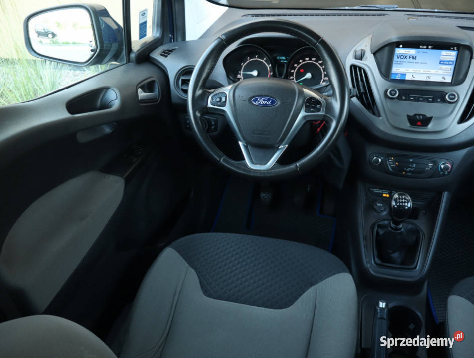 Ford Transit Courier 10 EcoBoost Łódź