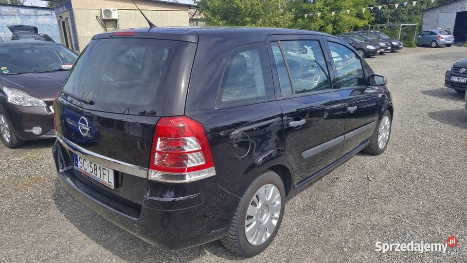 Opel Zafira B 18 benzyna 140 7osobowa światła przeciwmgielne Częstochowa