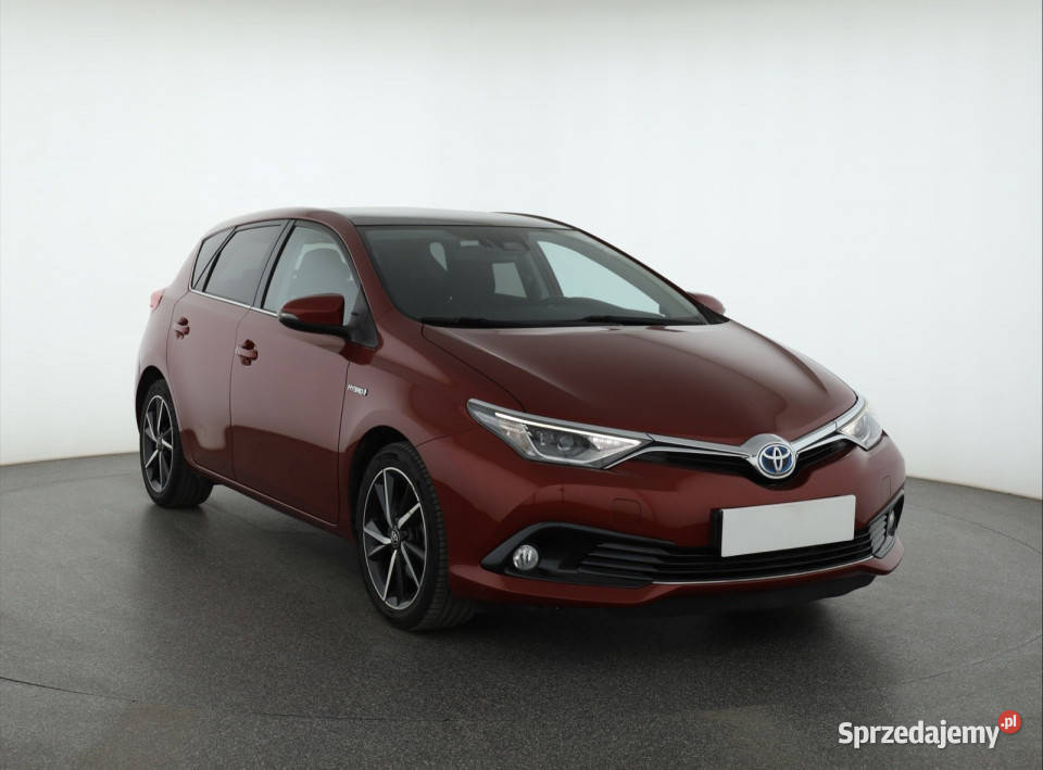 Toyota Auris Hybrid światła przeciwmgielne