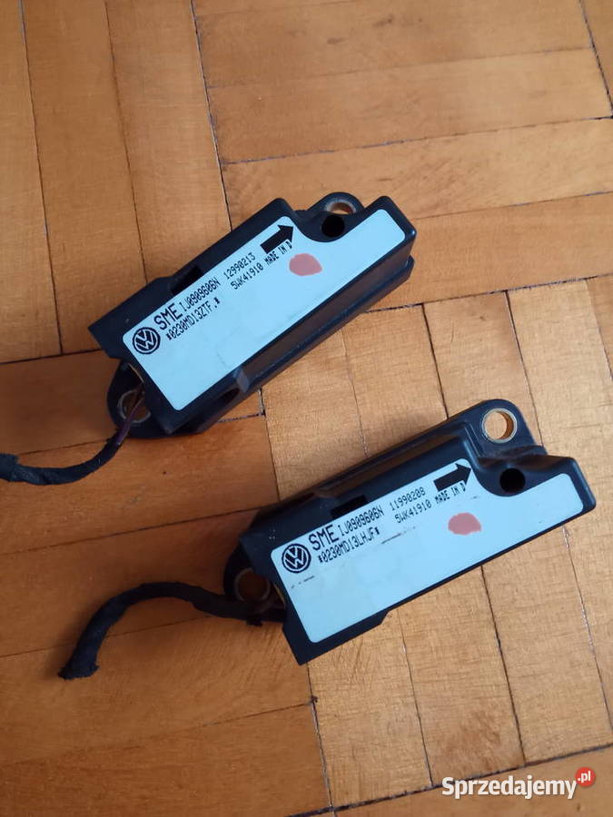 VW Passat B5 Czujnik uderzania bocznego Sensor