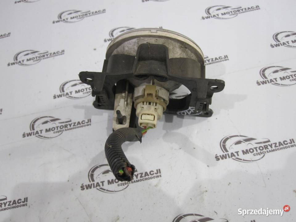 CITROEN DS3 10r halogen prawy przód 9685425280 świętokrzyskie