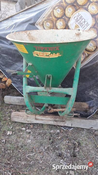 Rozsiewacz nawozu Rozkopaczew