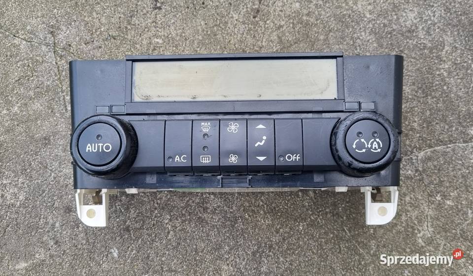 Panel nawiewu klimatyzacji Renault Laguna 2 lift Łask sprzedam
