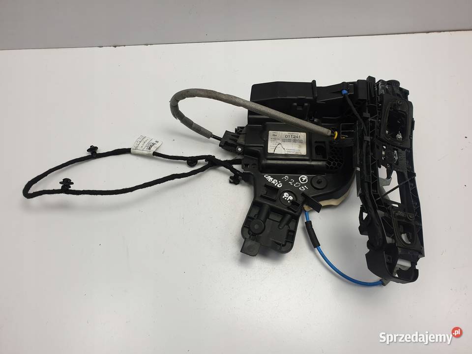 Mercedes A205 W205 ZAMEK PRZEDNICH DRZWI prawy Pozostałe Rudka