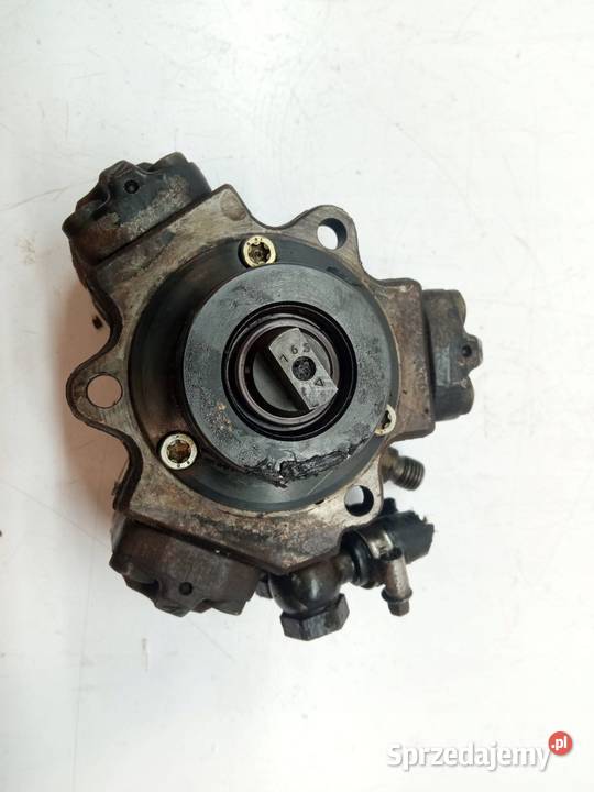 POMPA WTRYSKOWA 0445010138 55198933 13 CDTI Opel