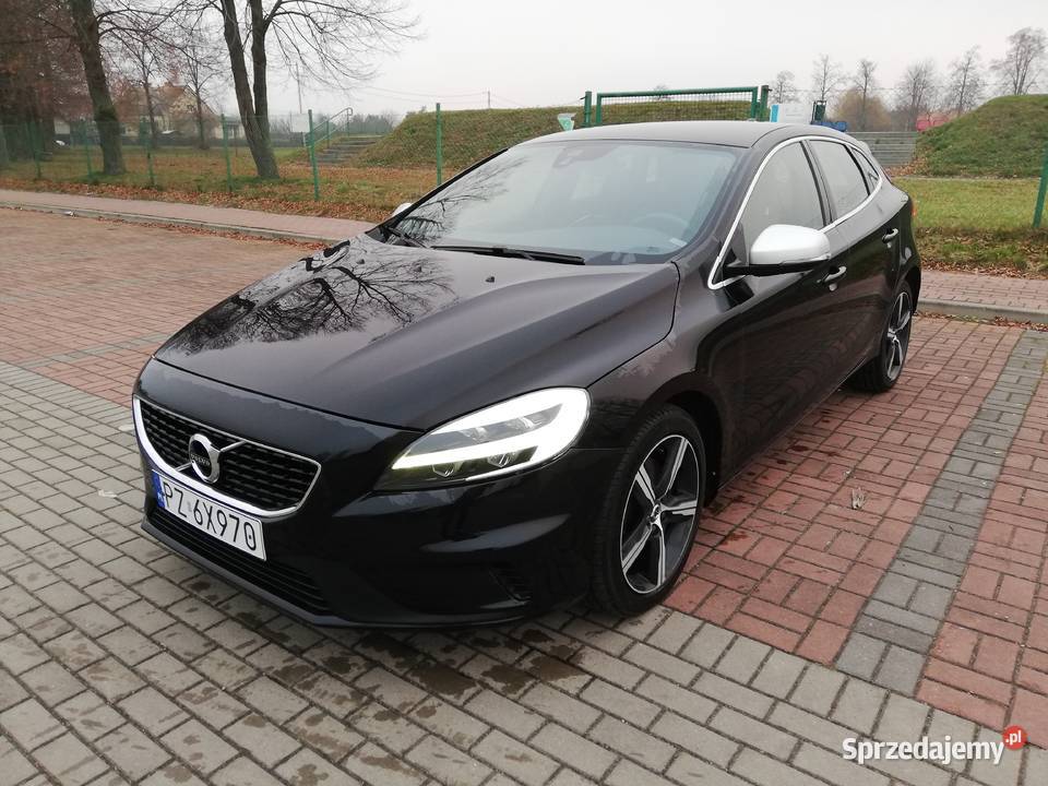 Volvo V40 T4 Rdesign 190 LED 2018 manualna V40 Sompolno
