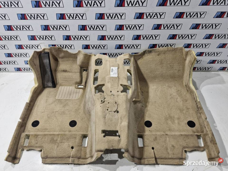 8051081 BMW F10 F11 DYWAN PRZÓD EUROPA Dywaniki sprzedam