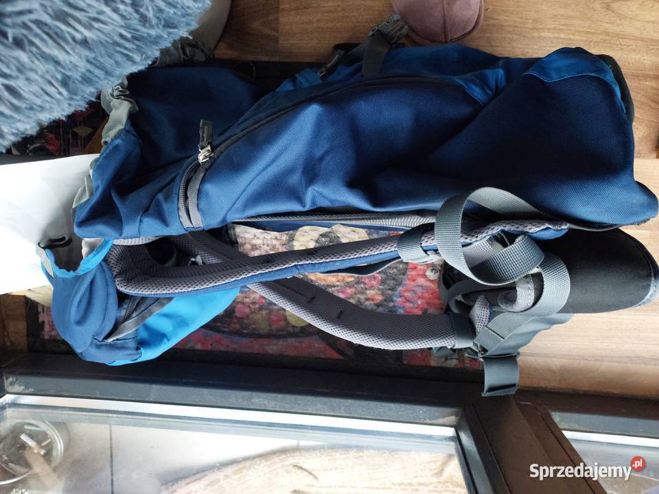 plecak na stelażu deuter 32 L niebieski Turystyka Wrocław
