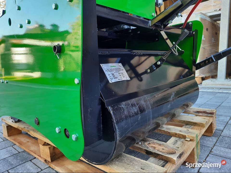 NOWOŚĆ SIEWNIK DO TRAWY GRASSED SX800 SPALINOWY