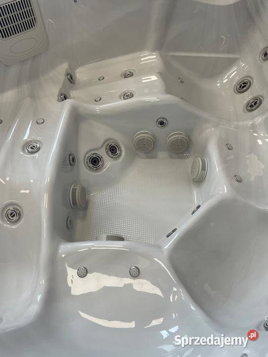 5osobowa wanna SPA hydromasaż 56 dysz promocja Zator sprzedam