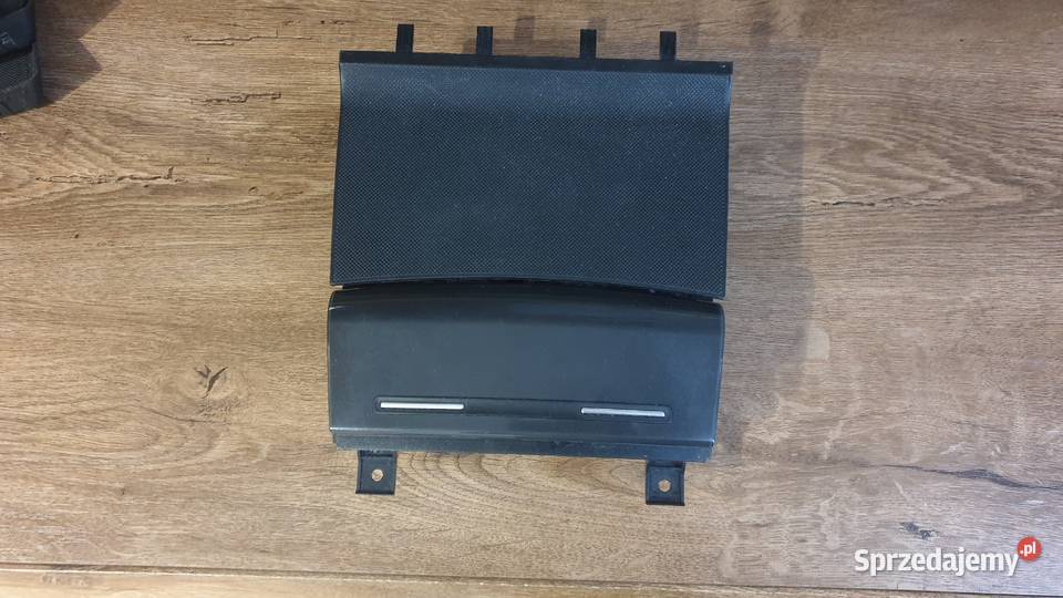 Popielniczka Audi A3 8P 8P0857951 osobowe Chmielnik