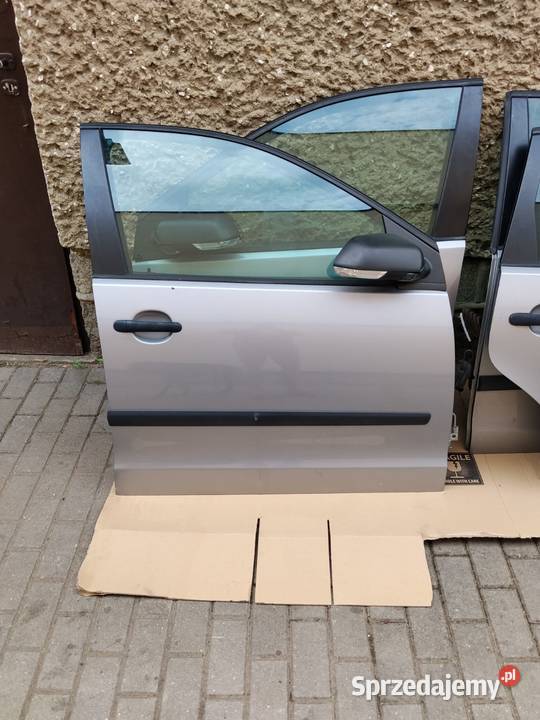 Drzwi VW Polo IV 9N 9N3 kompletne srebrne LA7W Rok produkcji 2008 Zbąszyń