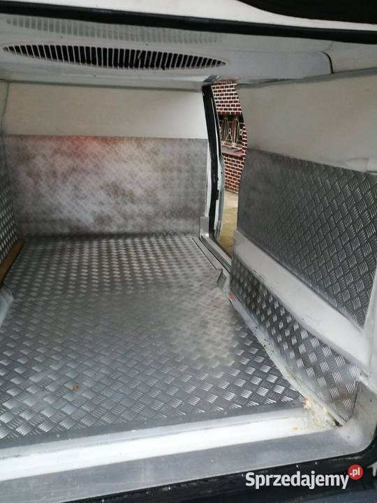 Mercedes Vito Chłodnia Jasień