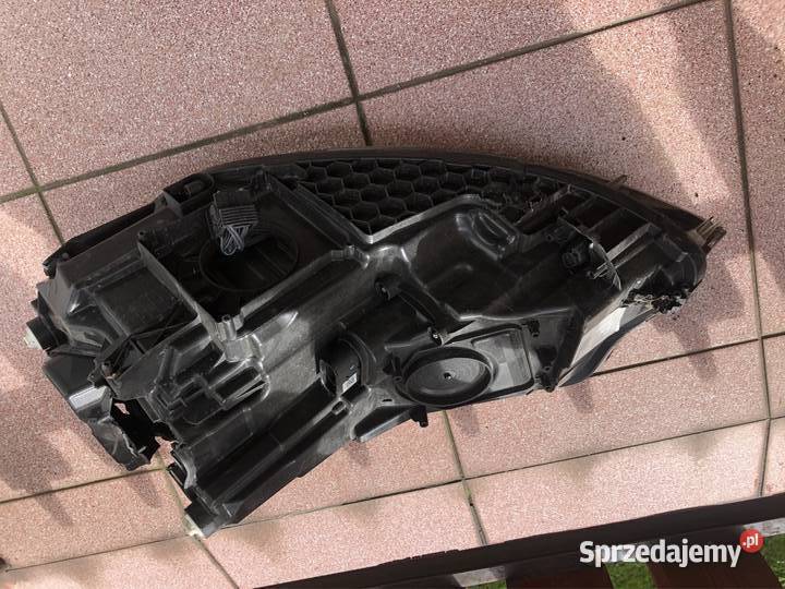 VW GOLF VII LIFT REFLEKTOR PRAWY FULL LED