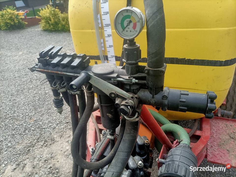 Opryskiwacz sadowniczy 1500l Obrazów