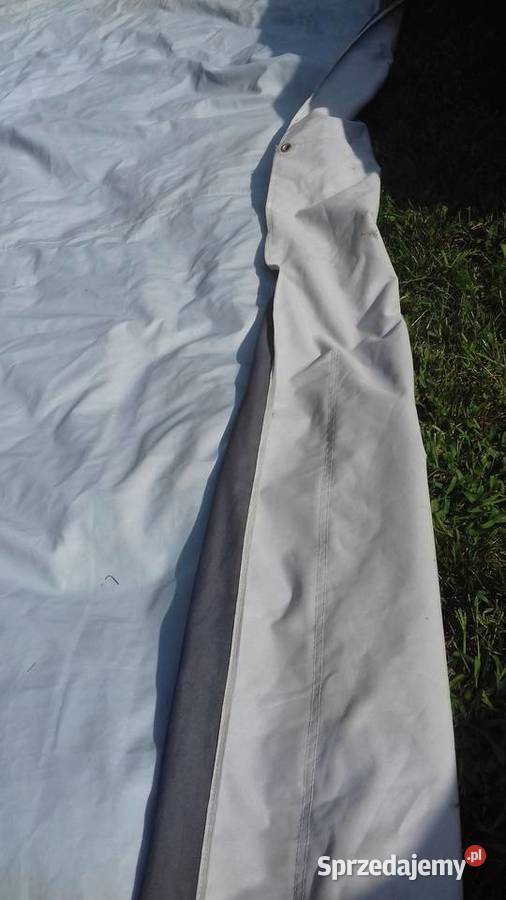 tarp Łódź