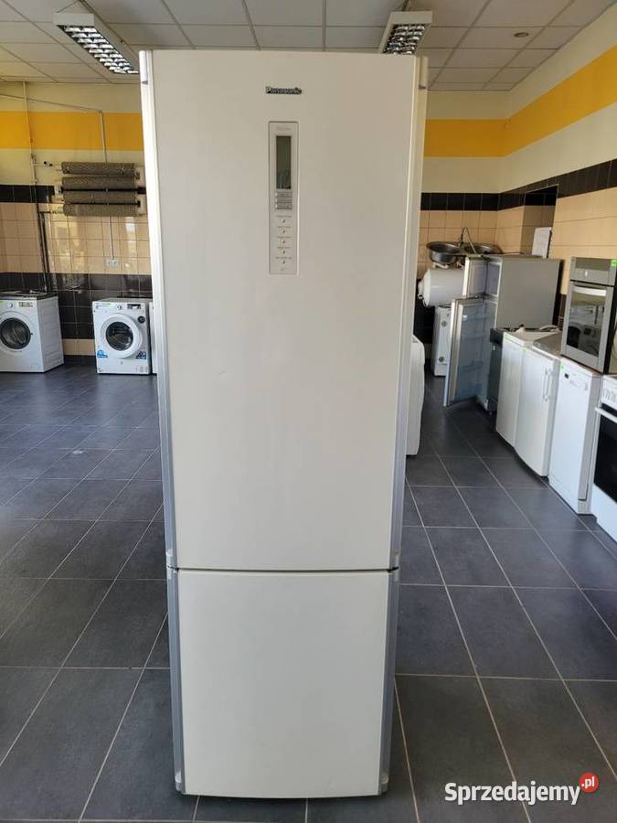 Sprzedam lodówkę firmy Panasonic z możliwością 60cm sprzedam