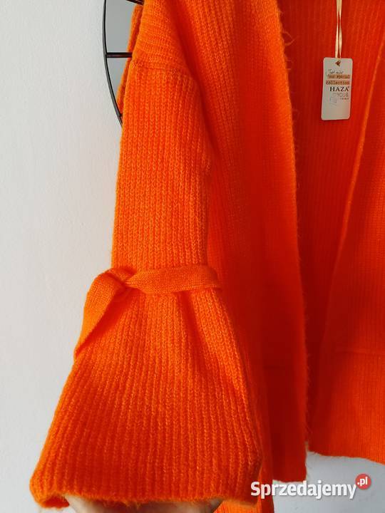 Sweter pomarańczowy sprzedam